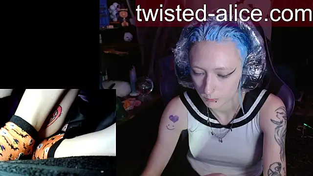 Twisted_Alice