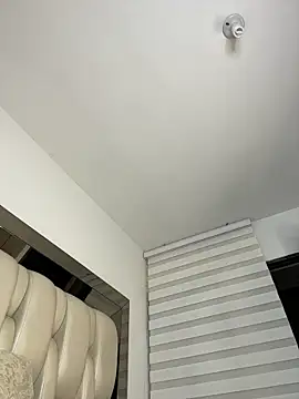 ALISSON_FOXXX1 - dildo in pussy