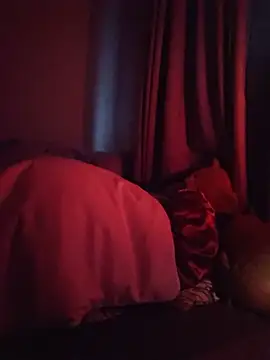 Feisty_stunner - Pm