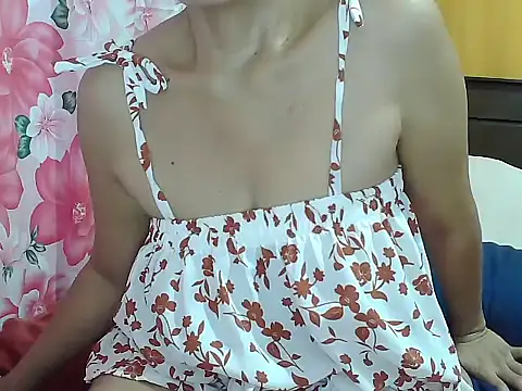 Elara8309