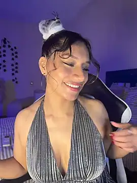 Rebbecca_ - Quitar panty y abrir las piernas
