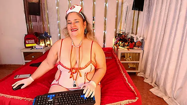 AnyelaGitanaMature - Sweeten me with your desires, and I will