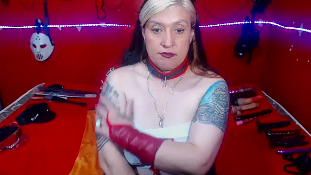 MATURE_Randy - full naked show with anal 11111 tokens