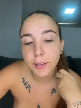 BrunaMendees - PENETRAÇÃO DUPLA COM DOIS CENOURAO
