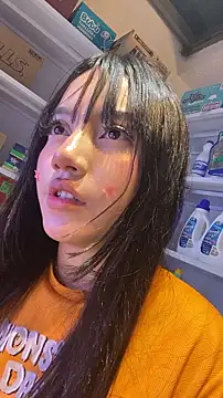 MayyBonita - DOGGIE STYLE + FLASH ASSHOLE
