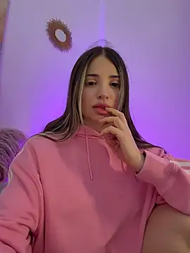 Ashleyjenner_ - Sexy Dancing 💚