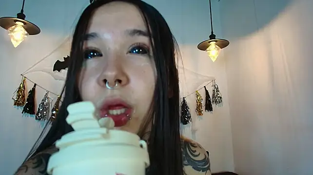 Alien_eyes09 - Spanking in 4