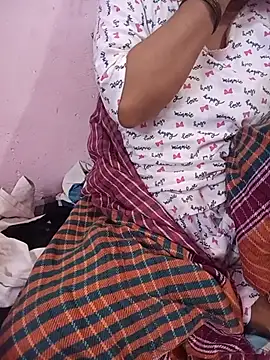 Poojasexy71