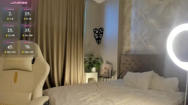 Vanessa_Walters - Facesitting+panties tease