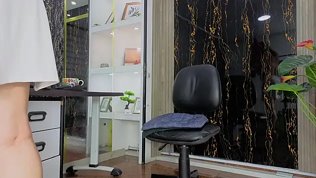 MissEscarleth - Blowjob + 1 min control lovense
