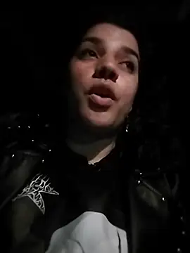 Carmesix - am I your covergirl?