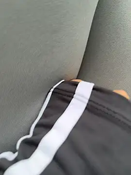 HoneyNana2000 - Cutting underwear for strangers Men🤭