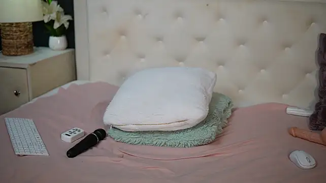 DaliaParis - dildo pussy