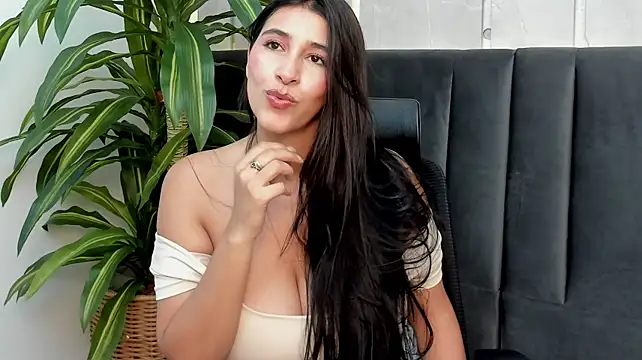 SerenaRoss_ - SEE BIG BOOBS AND JUMP