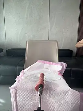 Josephine5566 - BB涂牙膏，随机喷水🐳
