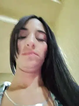 Karolyne_babee - Show squirt más finger in pussy in publi
