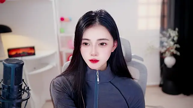 Ocean--Lili - 愿你有前进一寸的勇气，亦有后退一尺的从容。
