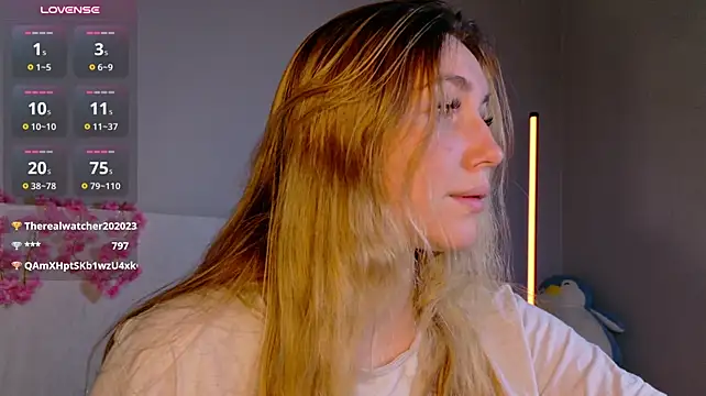 LunaXBaddie - Dildo in pussy until cum