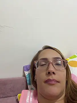 Candy-xxx - Squirt🤤💦