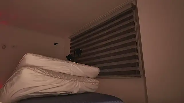 Juanasnz99 - spank ass