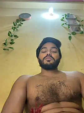 Top_Reyanshh's Live XXX Chat