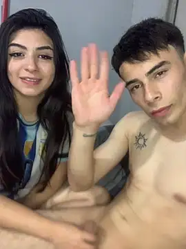 Julieta080808 - Le regalo el culo a mi novio(soy virgen)