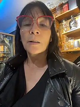 _Pamela04 - Fuck pussy+ big squirt in bar 🥵🥵