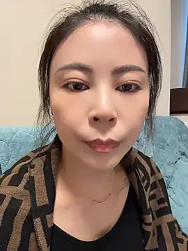 YaoYao8888 - 穿内衣裤M腿3分钟