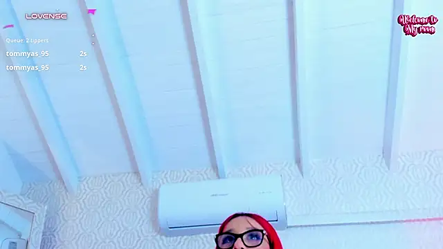 AbellaFox_ - Oil Body 🥵🥵