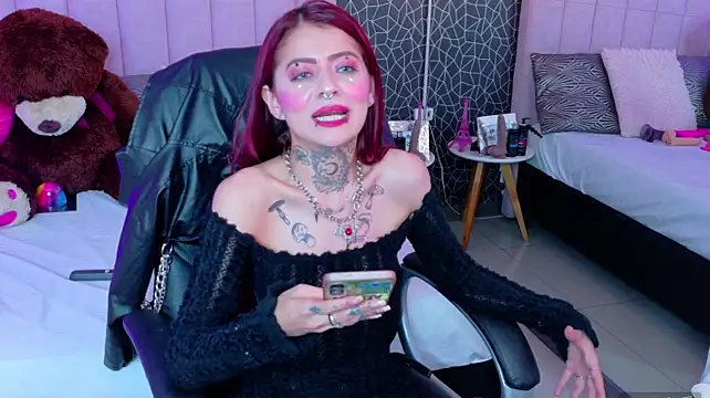Antonella_Escudero - Show boobs + oil massage 🌸💦