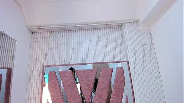 LolaSweet_As - fingers in the ass 😈