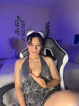 Rebbecca_ - Quitar panty y abrir las piernas