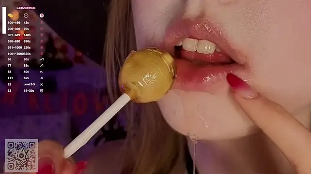 SunnySikarskie - Why don't we just take the straps off