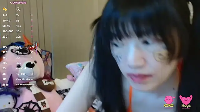 SilViAjpn - Flash tits