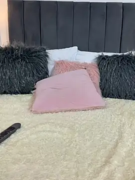 MadisonWilde - Panty OFF + Fingering play!🔥💦