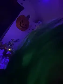 Shuggabutt - Pants off pussy in ya face