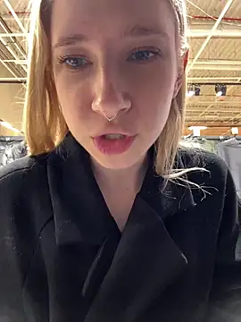 Michelle_lovique - OPEN ASS AND MASSAGE MY ANAL IN MARKET!!