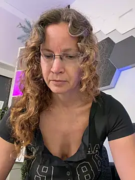 AnnikaRose - Naked Orgasmus + LT free clip