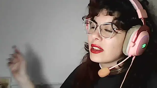Owly_bloom - cream in ass