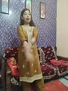 Queen_Rosyy