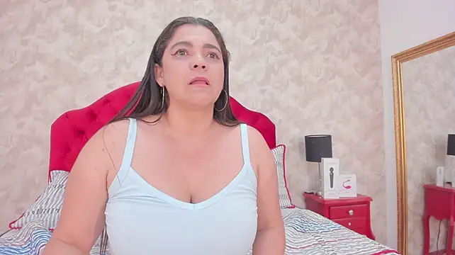 Elizabeth_coleman - tits bounce