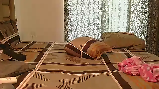 Noty_shayra001 - choco on a big ASS shuck choclatey dick