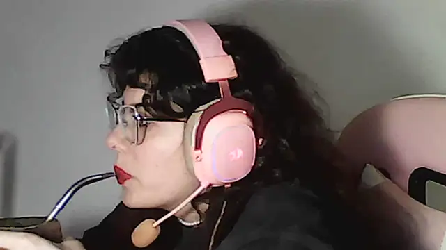 Owly_bloom - cream in ass