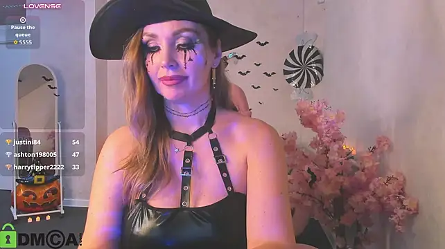 Marie_Hayes - lick your finger
