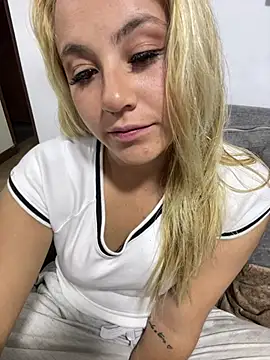 Angelwhite_25