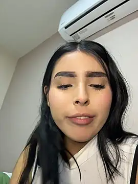 LovelyEyess - SHOW THE BOOBS, NUN