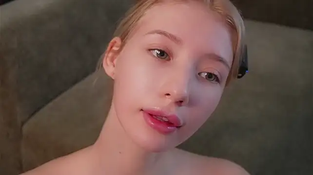 Sunnivaee - 🎀Make my clit hard🎀
