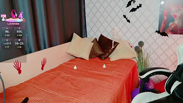 Curious_Lily - massage boobs