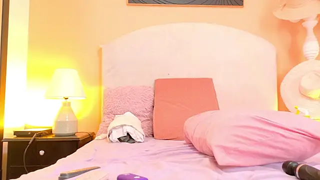 MeryStone - PLAY WITH HUGE TITS