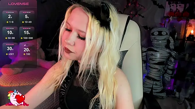 VivieSunn - blow job